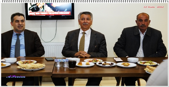 Yazıhan Belediye Başkanı Nevzat ÖZTÜRK'ün İftar Yemeği